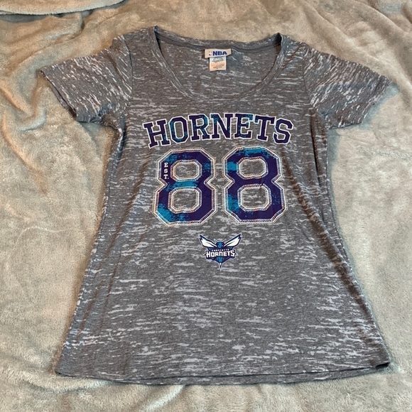 NBA Charlotte Hornets Shirt - Picture 1 of 6